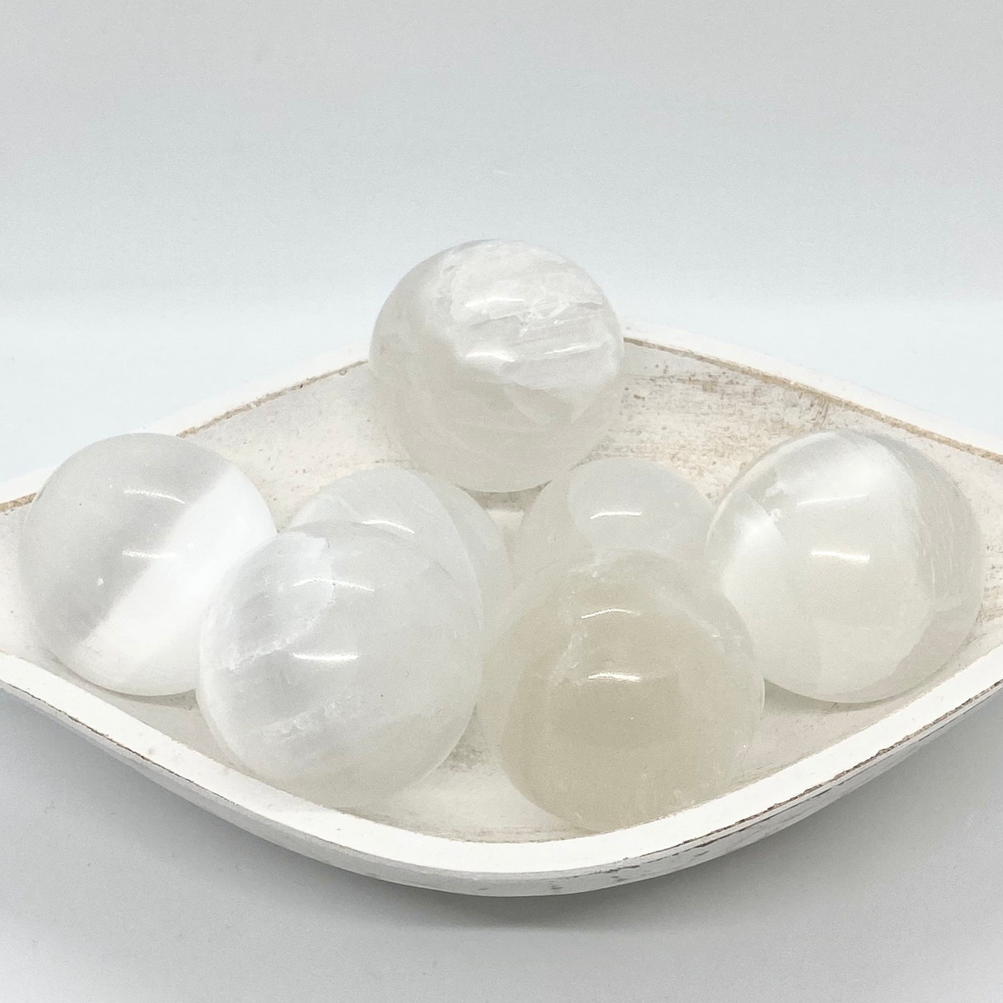 Selenite spheres