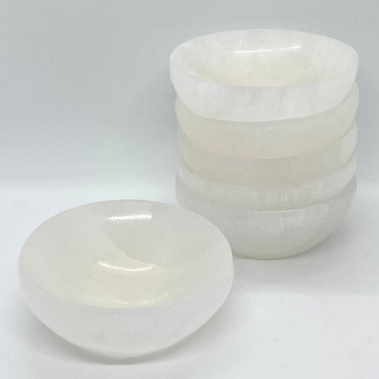 Selenite bowl 10cm