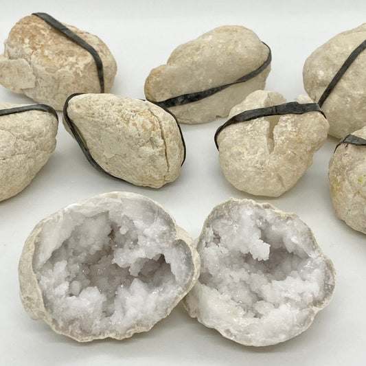 Clear Quartz Geode 2-5cm